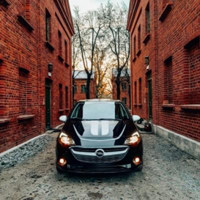I Miejsce Miosz Majchrowski Klasa 4tts Opel Corsa Epic Line Ksiy Myn