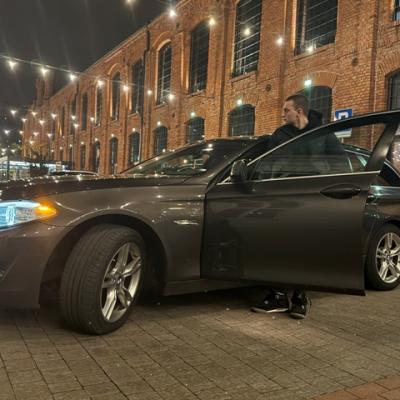 Wyróżnienie Igor Tchoryk Klasa 3tsm Bmw Seria 5f11 Zdjęcie wykonane przy Stadionie D Widzew